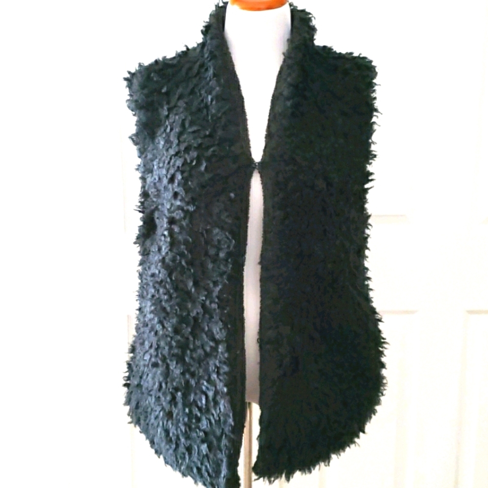 Dylan NWOT faux shearling vest